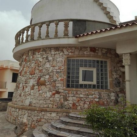 Casa Vacanza D'Arte Salentina Specchia Exterior foto